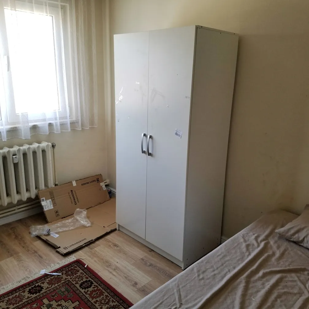 Mobilya sökme ve takma